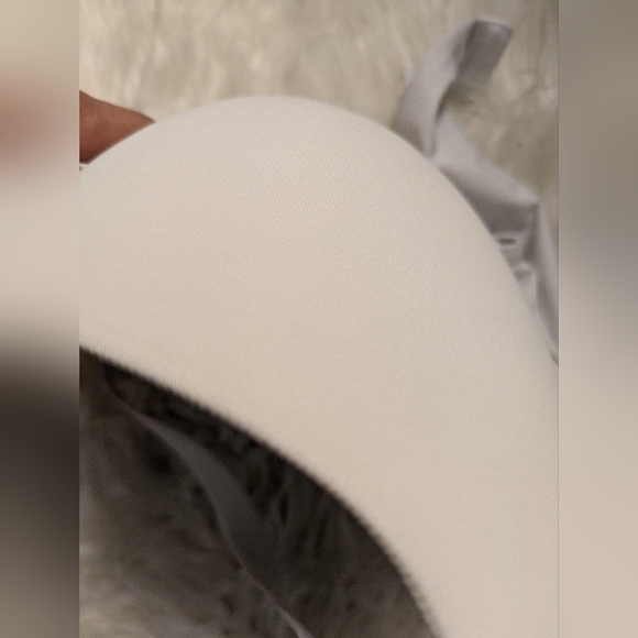 Victoria Secret Bra 36D Lightly Lined Demi Underwire Convertible - Picture 5 of 6